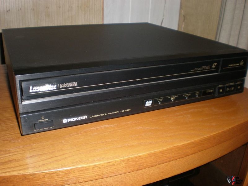 File:Pioneer ld-838d pal.jpg