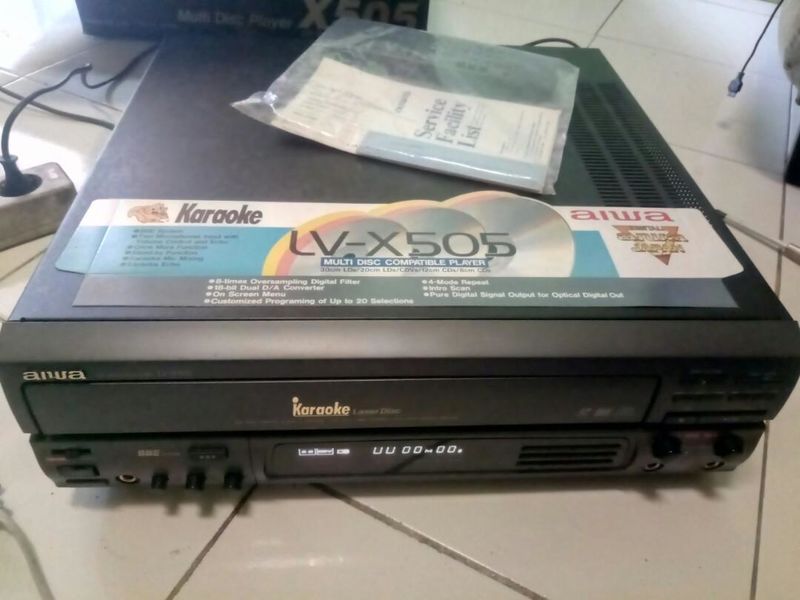 File:Aiwa lv-x505 frontpanel.jpg