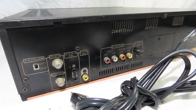 File:Pioneer CLD-99S rearpanel.jpg
