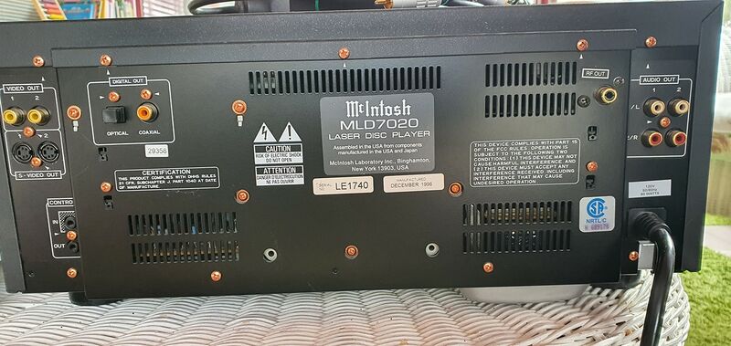 File:McIntosh MLD7020 rearpanel.jpg