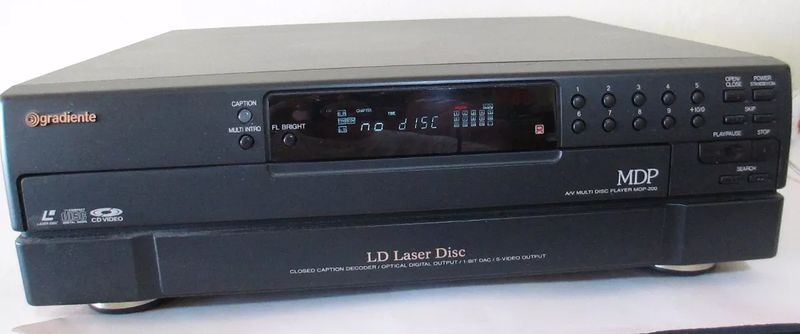 File:Gradiente MDP-200 frontpanel.jpg
