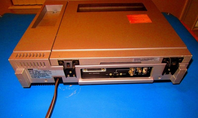 File:SEGA VIP 9500SG rearpanel.jpg
