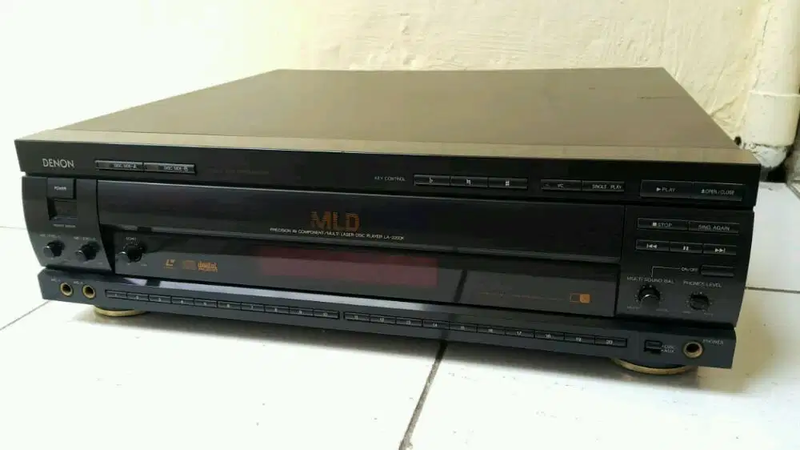 File:Denon la-2200k frontpanel.webp