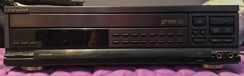 File:Genexxa MD-8300 frontpanel.jpg