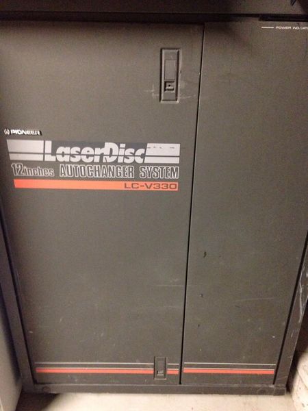 File:Pioneer lc-v330 frontpanel.jpeg