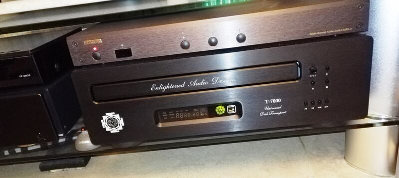 File:Ead t-7000 frontpanel.jpg