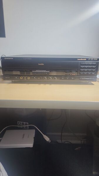 File:CLD-V700 Front.jpeg