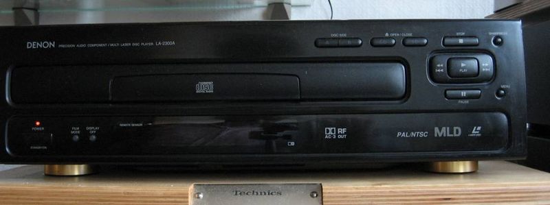 File:Denon la-2300a frontpanel.jpg