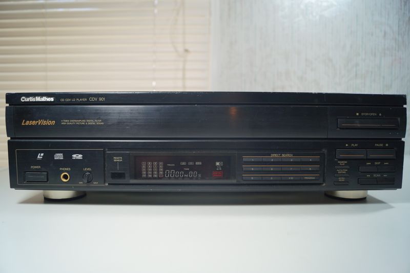 File:Curtis Mathes CDV 901 frontpanel.jpg