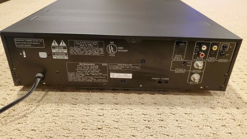File:Pioneer CLD-2070 rearpanel.jpg